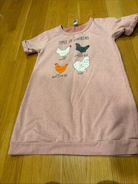 Pink Graphic 'Types of Chickens' Short Sleeve Dress